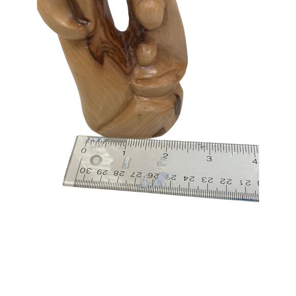 Holy Family Hand Sculpted‎ Olive Wood Figurine 4.5"Tx 2"w - Picture 13 of 13